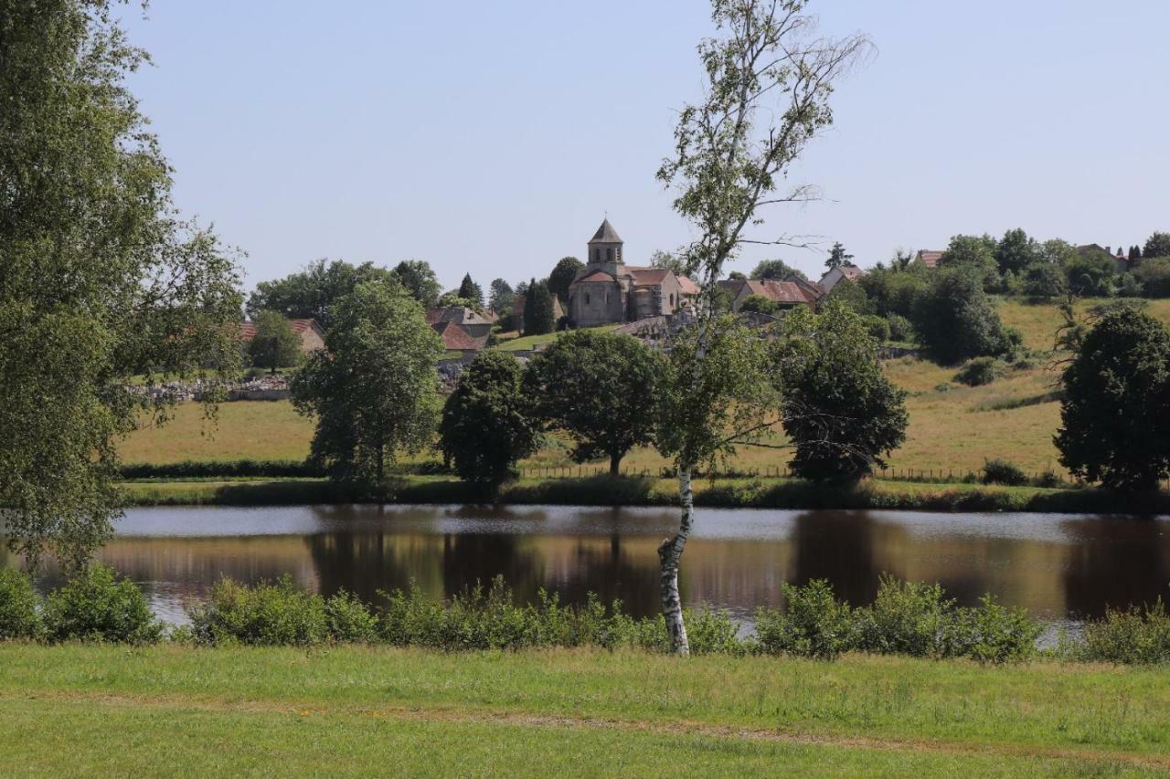 Camping De Ladignac Le Long Bel Air Buitenkant foto